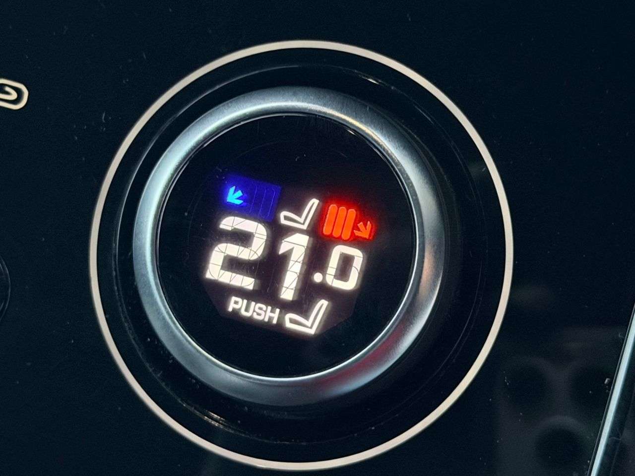 2020 LAND ROVER RANGE ROVER EVOQUE 2020 LAND ROVER RANGE ROVER EVOQUE