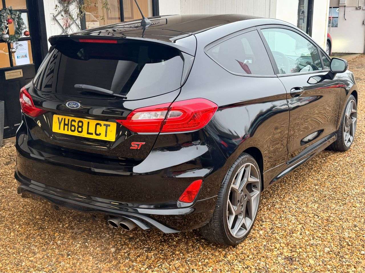 2018 FORD FIESTA 2018 FORD FIESTA