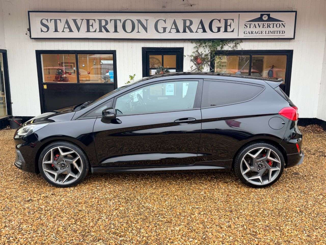 2018 FORD FIESTA 2018 FORD FIESTA