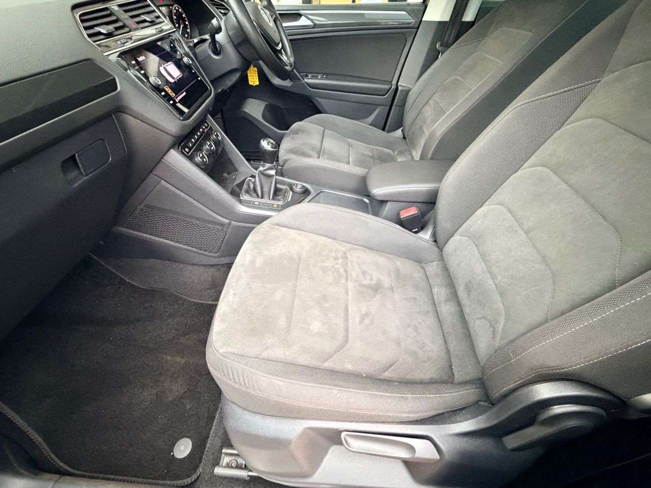 2018 VOLKSWAGEN TIGUAN 2018 VOLKSWAGEN TIGUAN