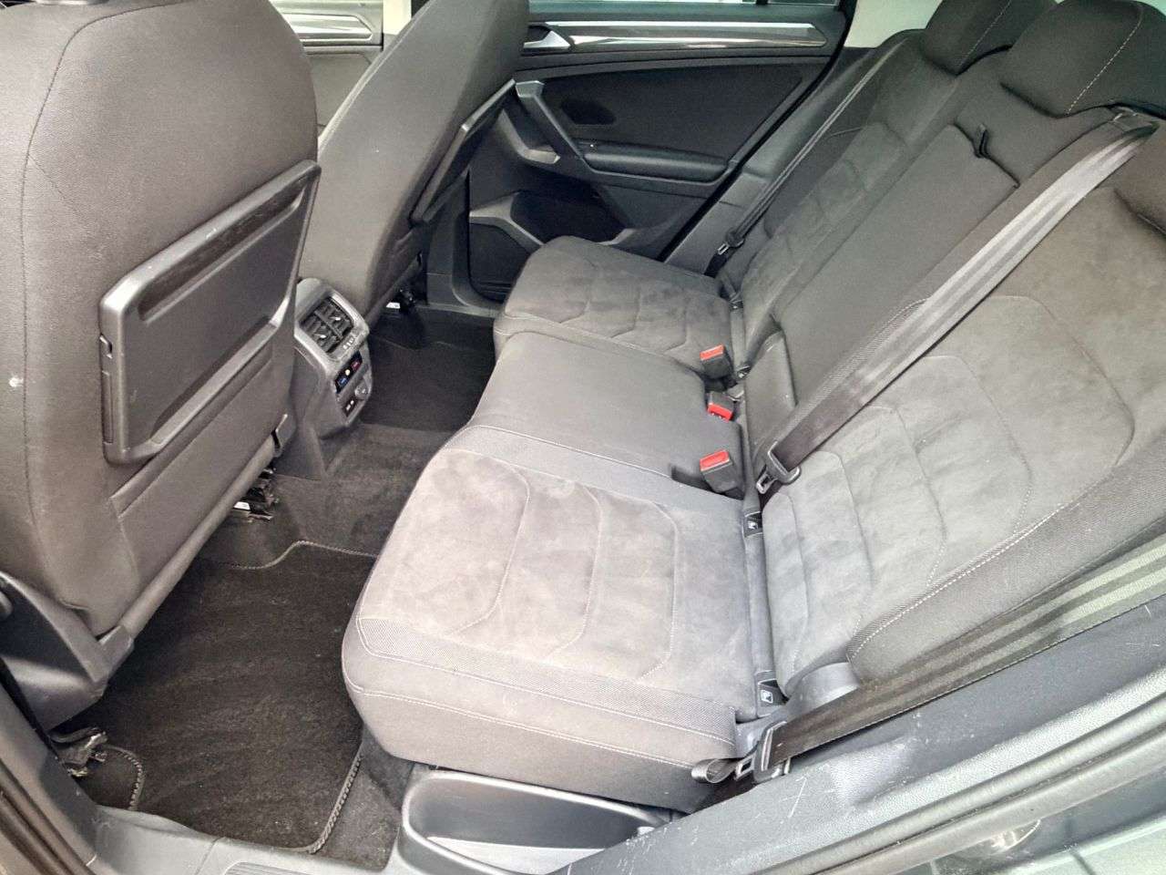 2018 VOLKSWAGEN TIGUAN 2018 VOLKSWAGEN TIGUAN