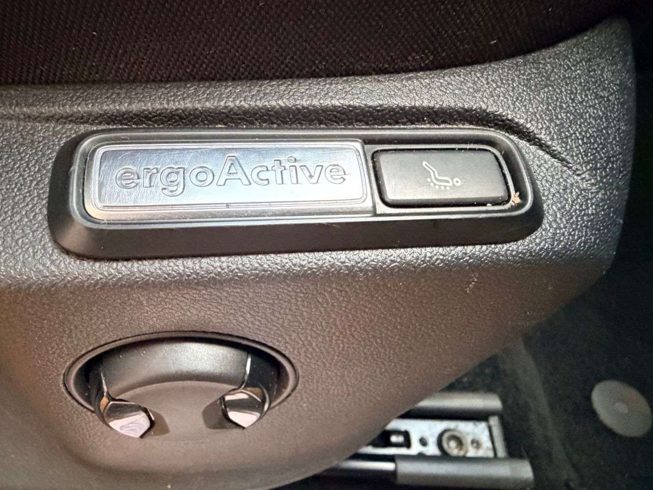 2018 VOLKSWAGEN TIGUAN 2018 VOLKSWAGEN TIGUAN