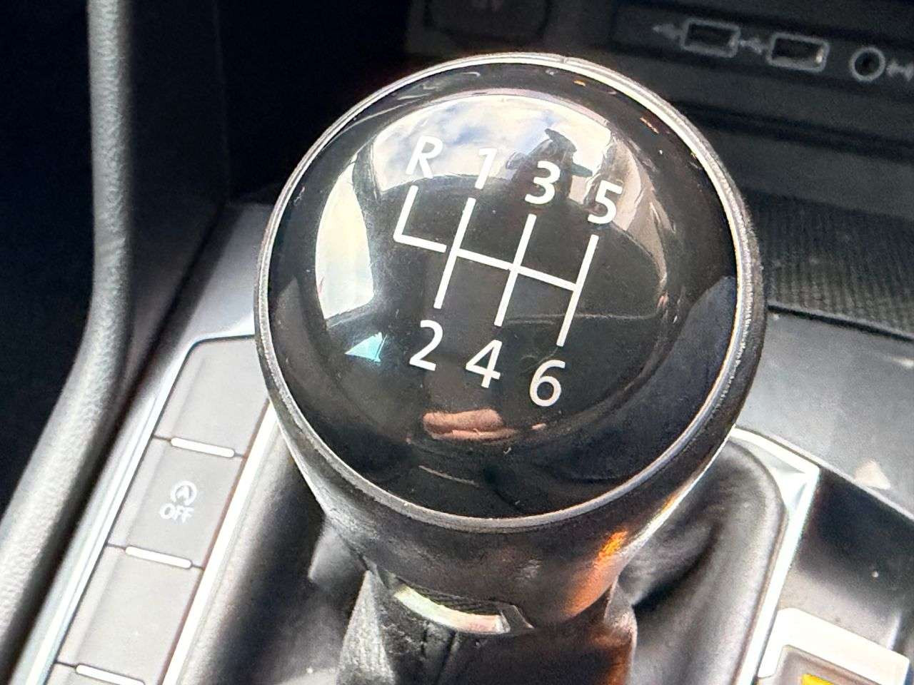 2018 VOLKSWAGEN TIGUAN 2018 VOLKSWAGEN TIGUAN