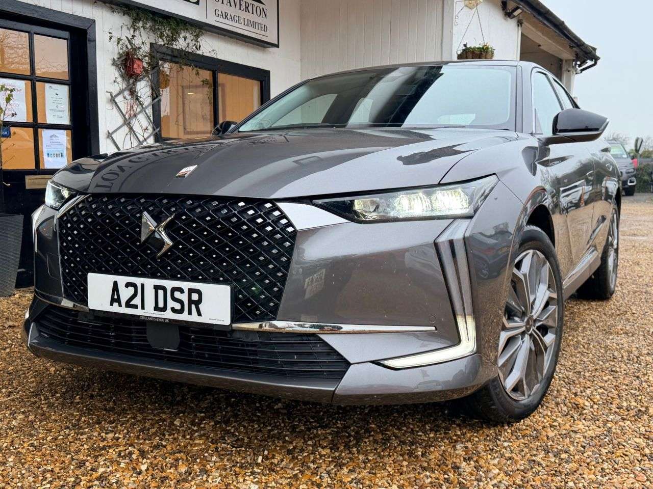 2023 DS AUTOMOBILES DS 4 2023 DS AUTOMOBILES DS 4