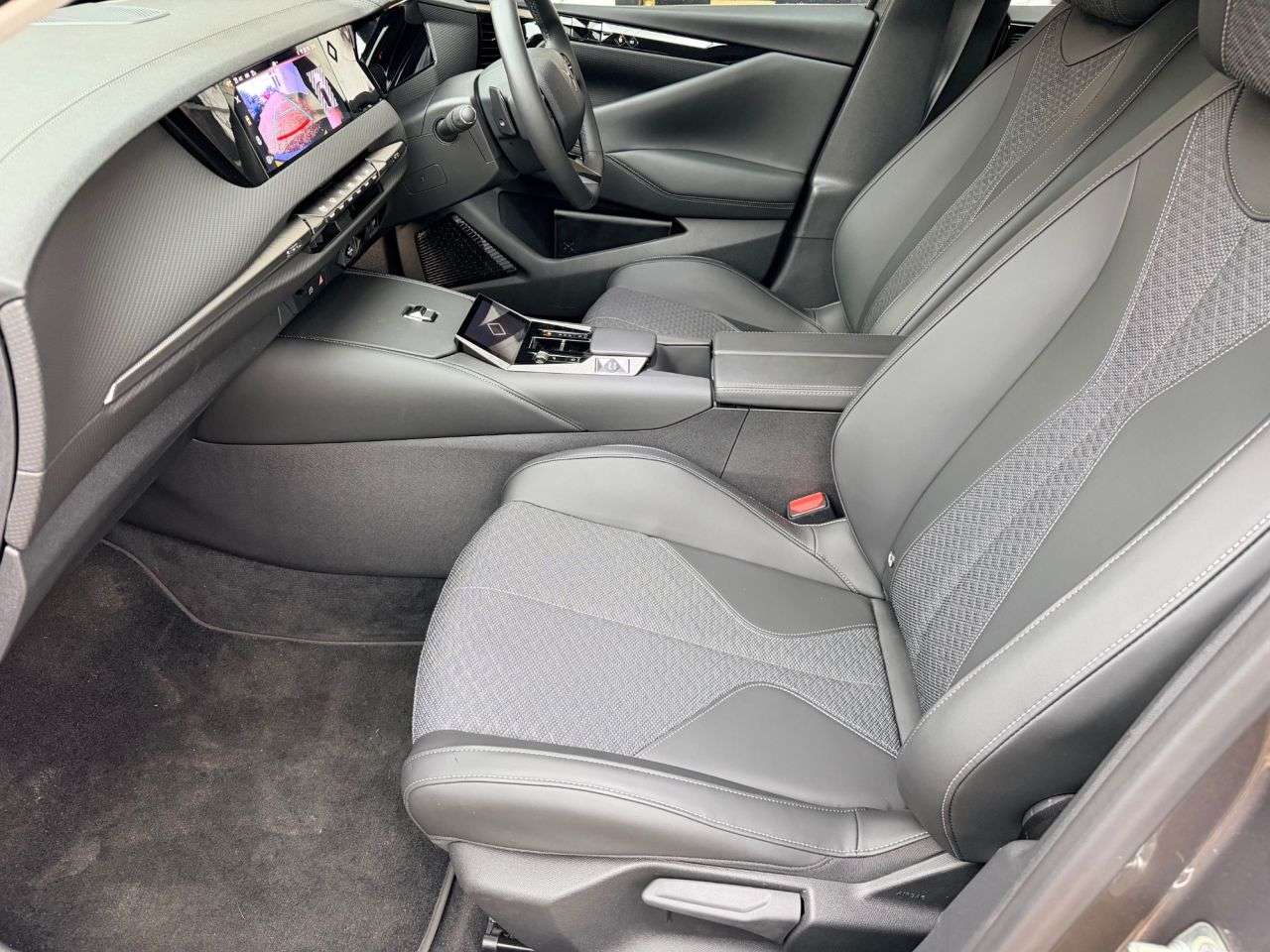 2023 DS AUTOMOBILES DS 4 2023 DS AUTOMOBILES DS 4