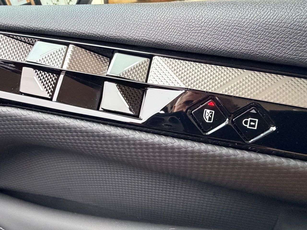 2023 DS AUTOMOBILES DS 4 2023 DS AUTOMOBILES DS 4