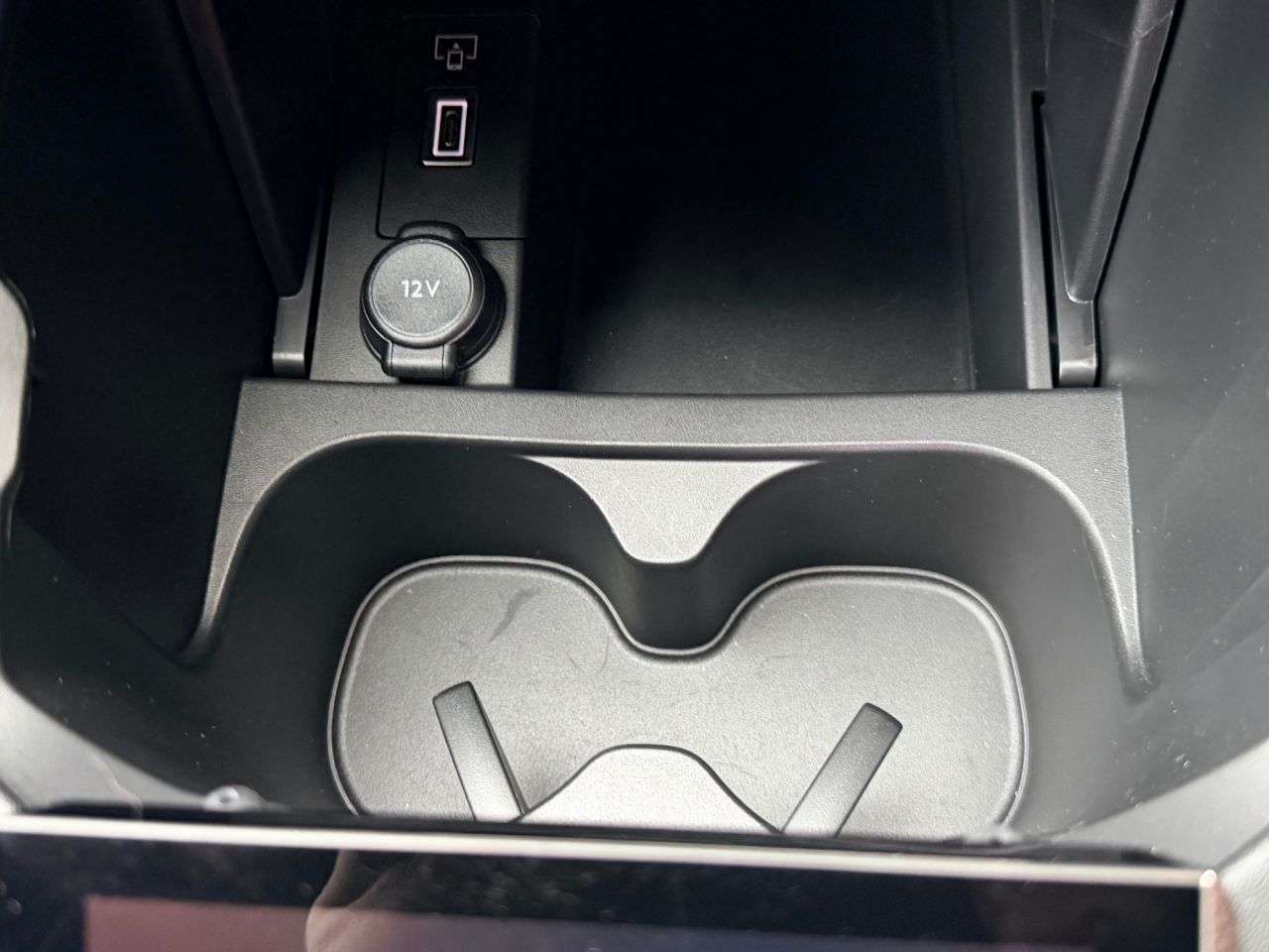 2023 DS AUTOMOBILES DS 4 2023 DS AUTOMOBILES DS 4