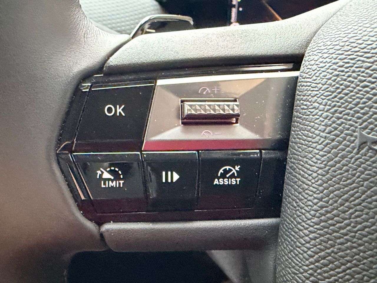 2023 DS AUTOMOBILES DS 4 2023 DS AUTOMOBILES DS 4