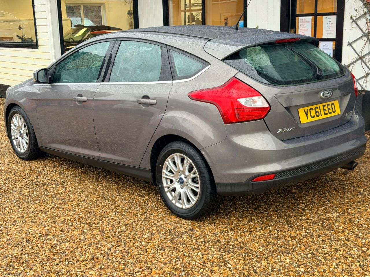 2011 FORD FOCUS 2011 FORD FOCUS