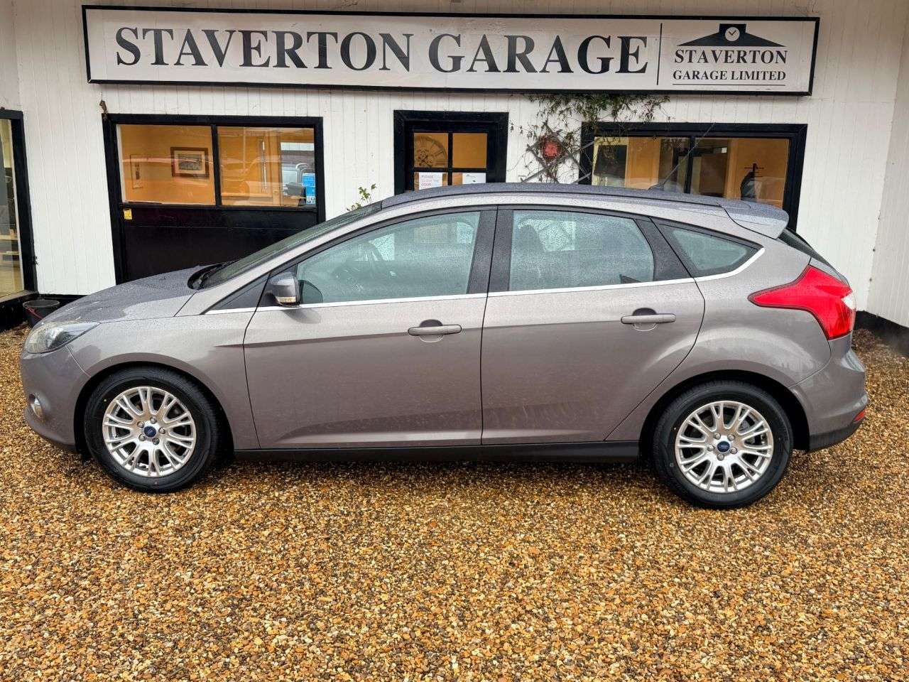 2011 FORD FOCUS 2011 FORD FOCUS