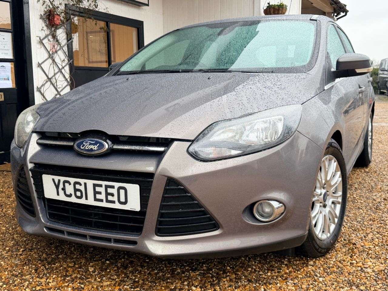 2011 FORD FOCUS 2011 FORD FOCUS