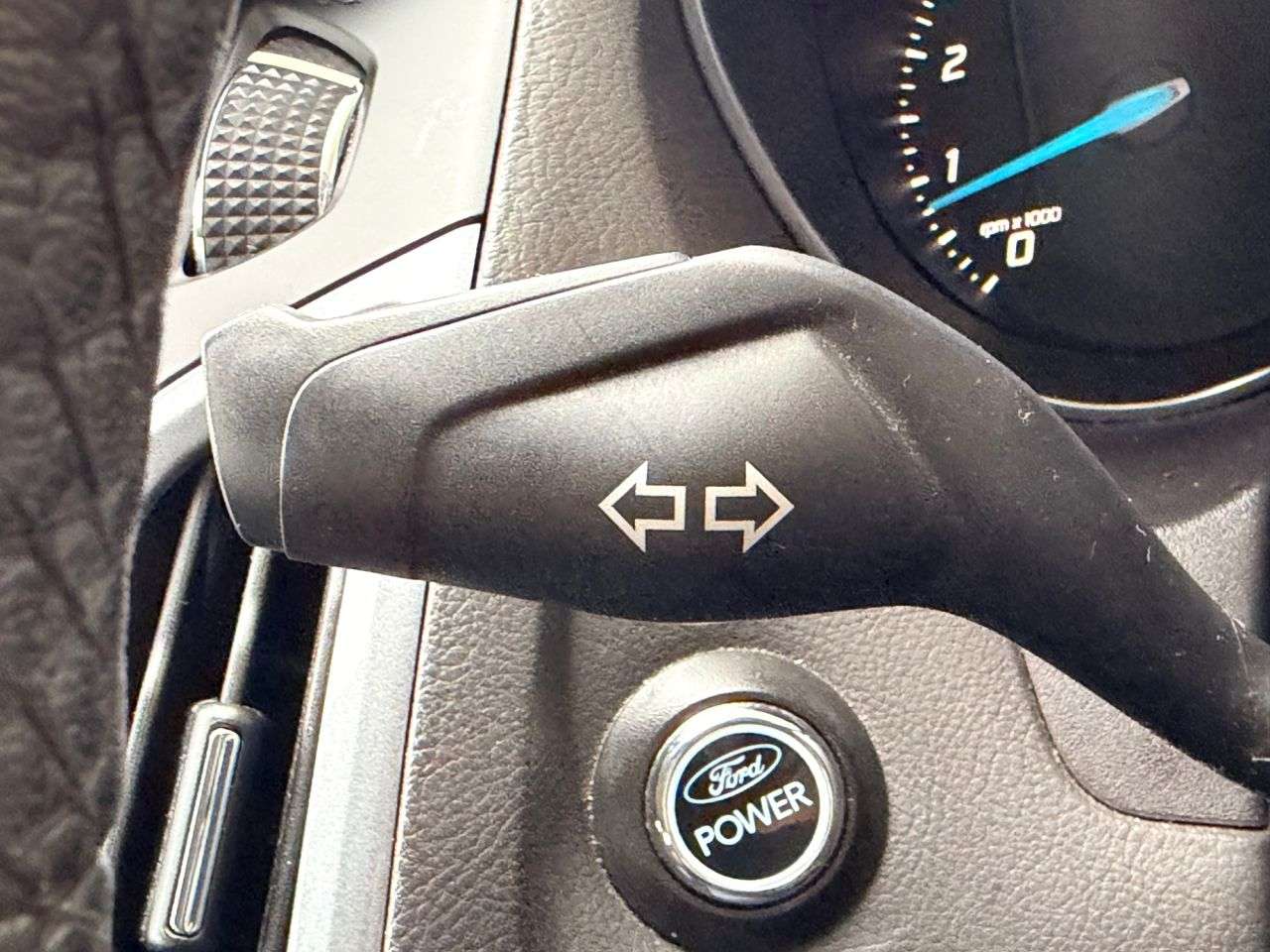 2011 FORD FOCUS 2011 FORD FOCUS