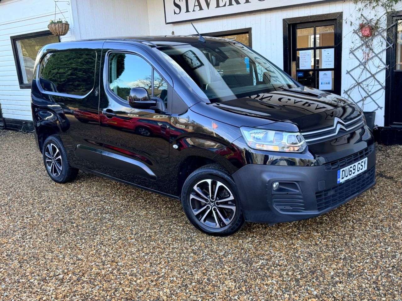A 2019 CITROEN BERLINGO 1.5 BlueHDi 1000 Driver M Panel Van 5dr Diesel Manual SWB Euro 6 (100 ps) A 2019 CITROEN BERLINGO 1.5 BlueHDi 1000 Driver M Panel Van 5dr Diesel Manual SWB Euro 6 (100 ps)
