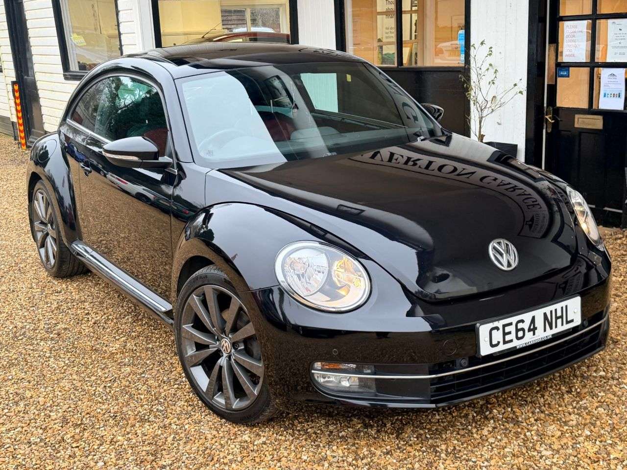 A 2014 VOLKSWAGEN BEETLE 2.0 TDI Sport Hatchback 3dr Diesel Manual Euro 5 (140 ps) A 2014 VOLKSWAGEN BEETLE 2.0 TDI Sport Hatchback 3dr Diesel Manual Euro 5 (140 ps)