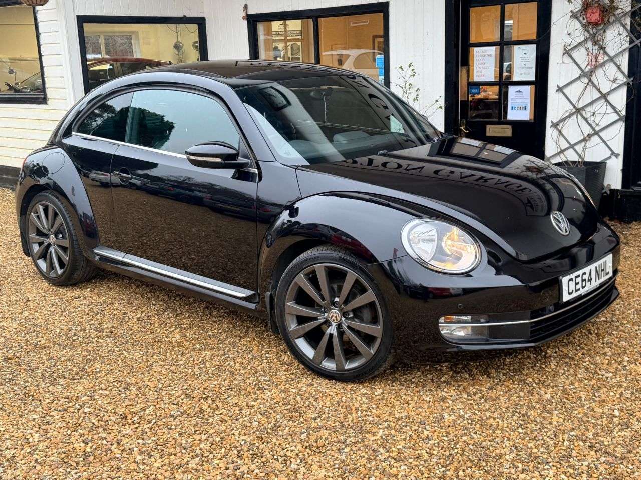 A 2014 VOLKSWAGEN BEETLE 2.0 TDI Sport Hatchback 3dr Diesel Manual Euro 5 (140 ps) A 2014 VOLKSWAGEN BEETLE 2.0 TDI Sport Hatchback 3dr Diesel Manual Euro 5 (140 ps)