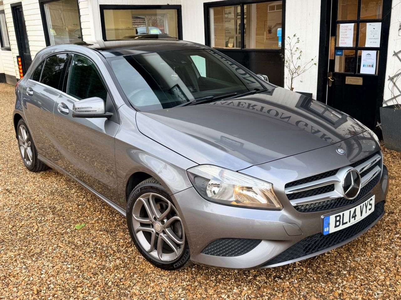 A 2014 MERCEDES-BENZ A-CLASS 2.1 A200 CDI Sport Hatchback 5dr Diesel Manual Euro 6 (s/s) (136 ps) A 2014 MERCEDES-BENZ A-CLASS 2.1 A200 CDI Sport Hatchback 5dr Diesel Manual Euro 6 (s/s) (136 ps)
