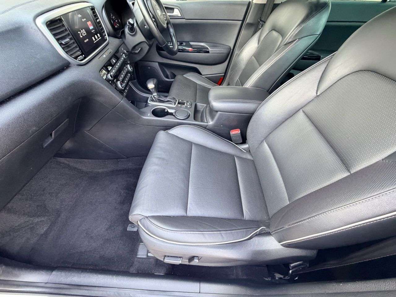 2019 KIA SPORTAGE 2019 KIA SPORTAGE