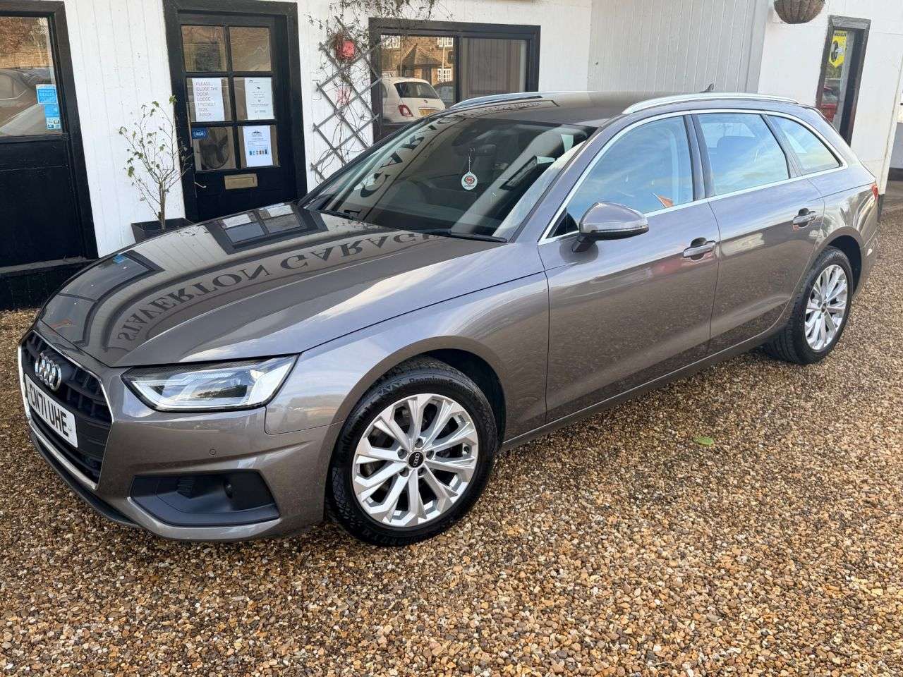 2021 AUDI A4 AVANT 2021 AUDI A4 AVANT