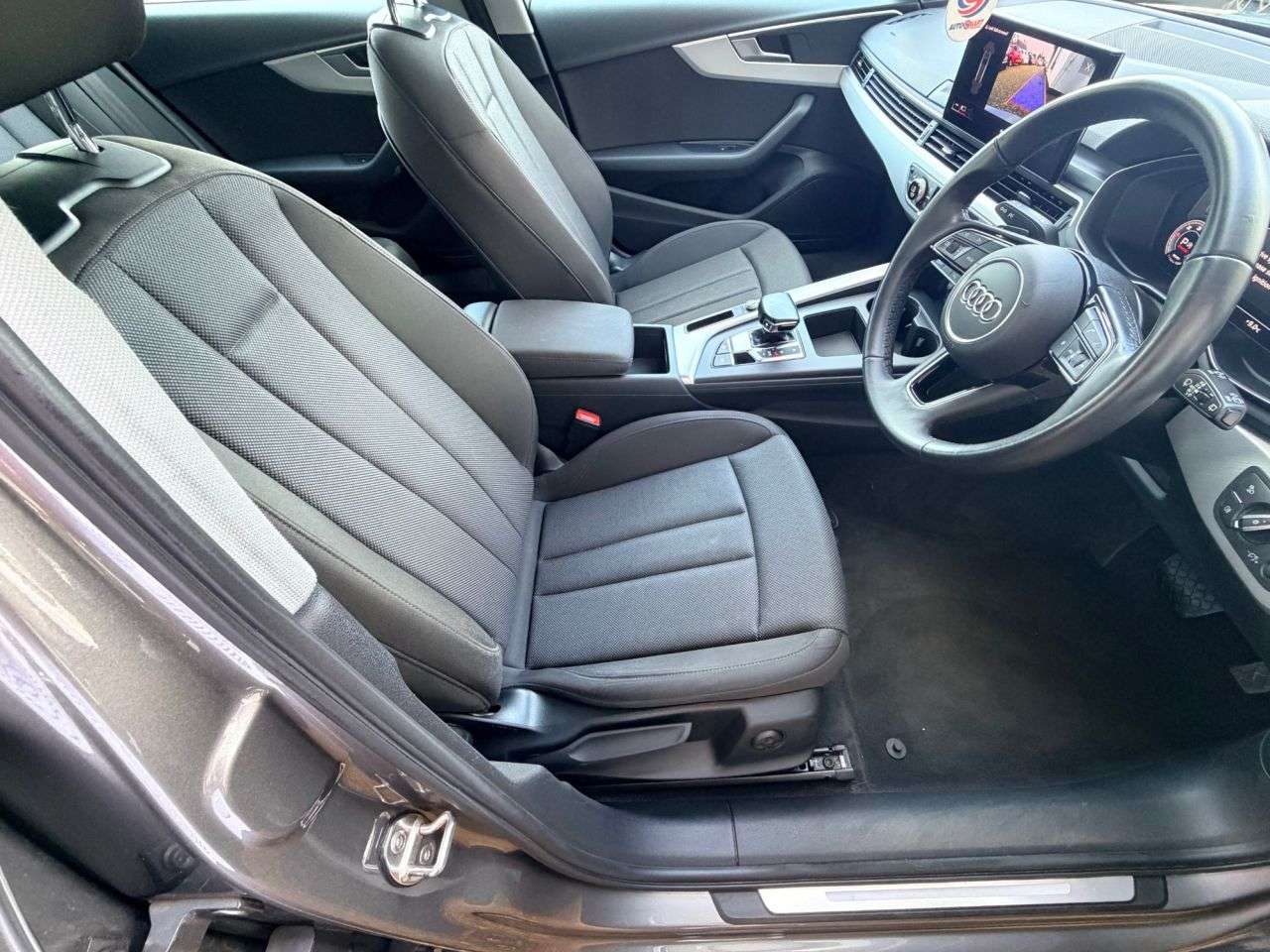 2021 AUDI A4 AVANT 2021 AUDI A4 AVANT