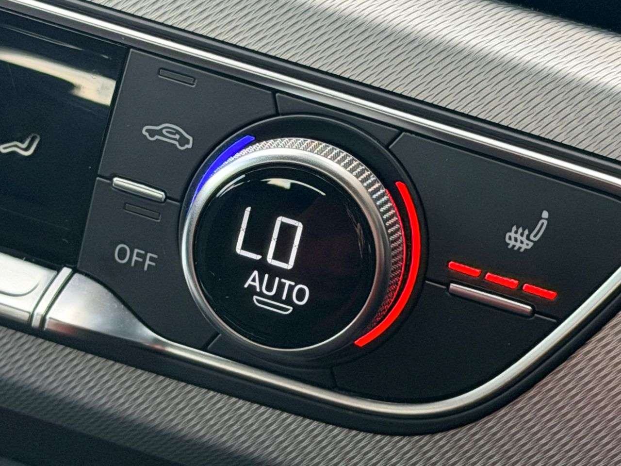 2021 AUDI A4 AVANT 2021 AUDI A4 AVANT