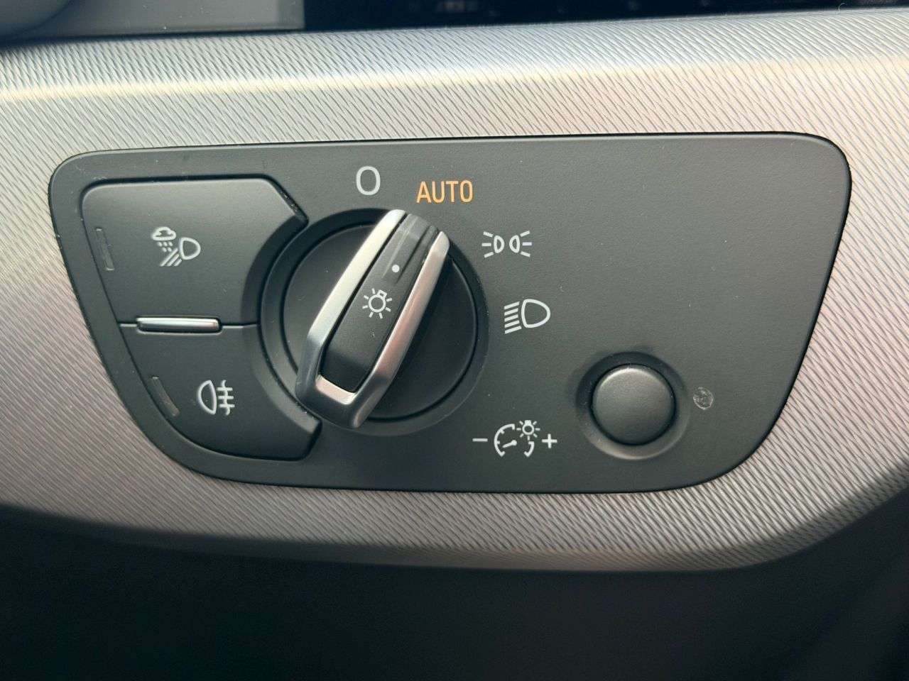 2021 AUDI A4 AVANT 2021 AUDI A4 AVANT