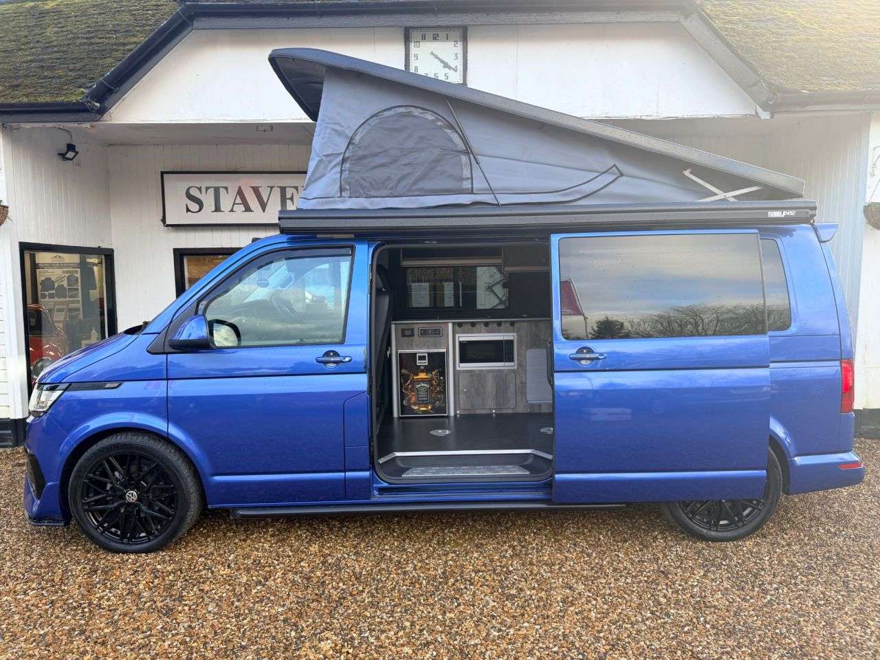 A 2023 VOLKSWAGEN TRANSPORTER 2.0 TDI T30 Highline 4 Berth Camper Van FWD LWB Euro 6 (s/s) (110 ps) A 2023 VOLKSWAGEN TRANSPORTER 2.0 TDI T30 Highline 4 Berth Camper Van FWD LWB Euro 6 (s/s) (110 ps)