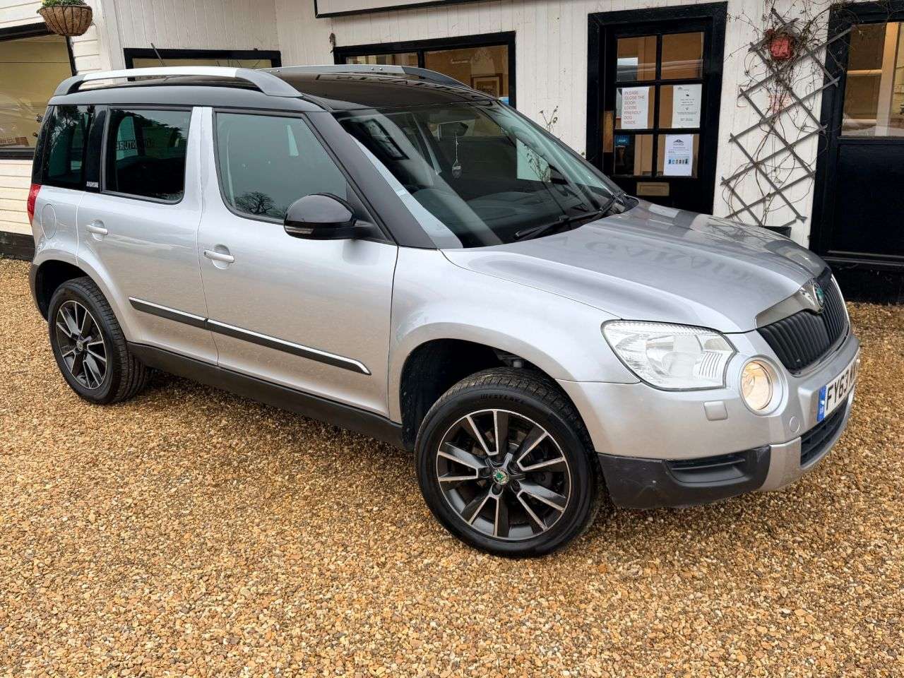 A 2013 SKODA YETI 2.0 TDI Adventure SUV 5dr Diesel Manual Euro 5 (110 ps) A 2013 SKODA YETI 2.0 TDI Adventure SUV 5dr Diesel Manual Euro 5 (110 ps)