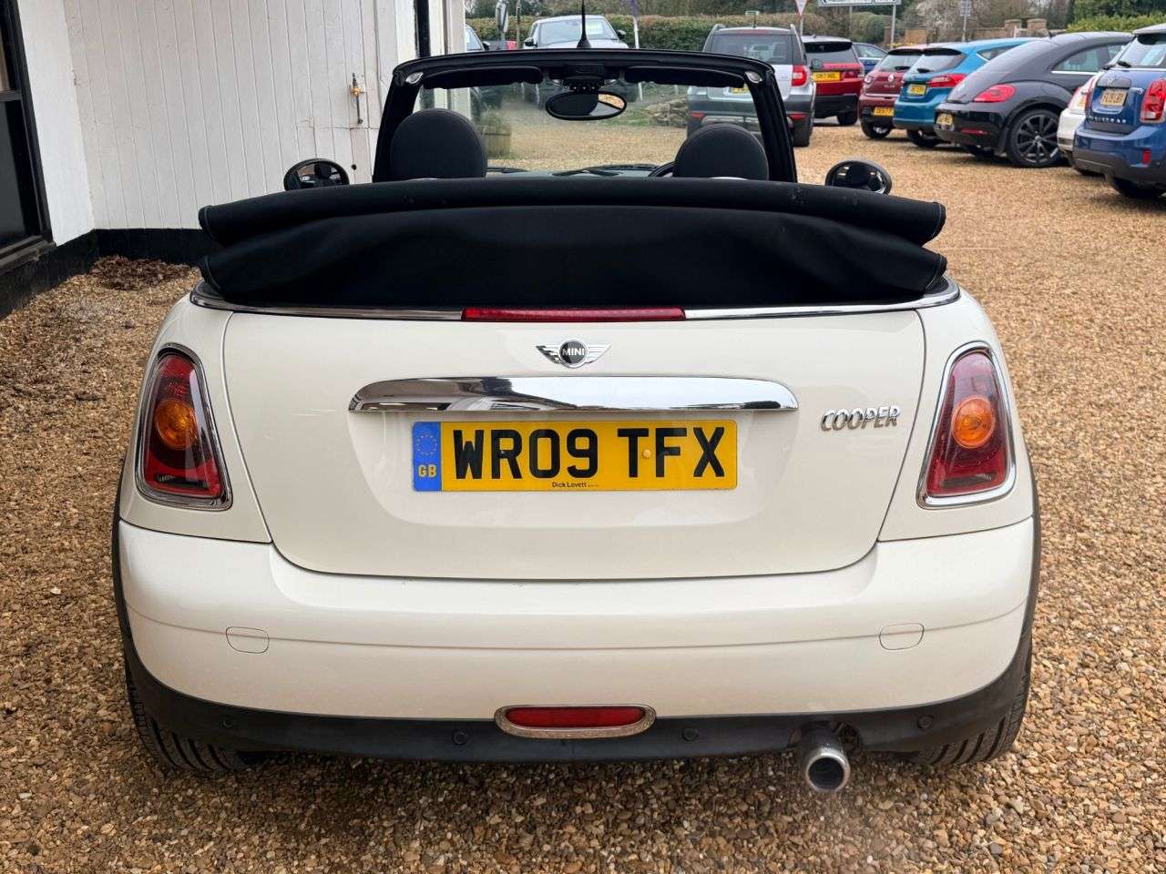 2009 MINI CONVERTIBLE 2009 MINI CONVERTIBLE