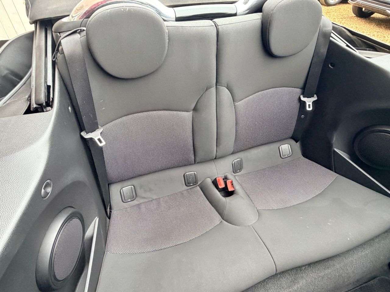 2009 MINI CONVERTIBLE 2009 MINI CONVERTIBLE