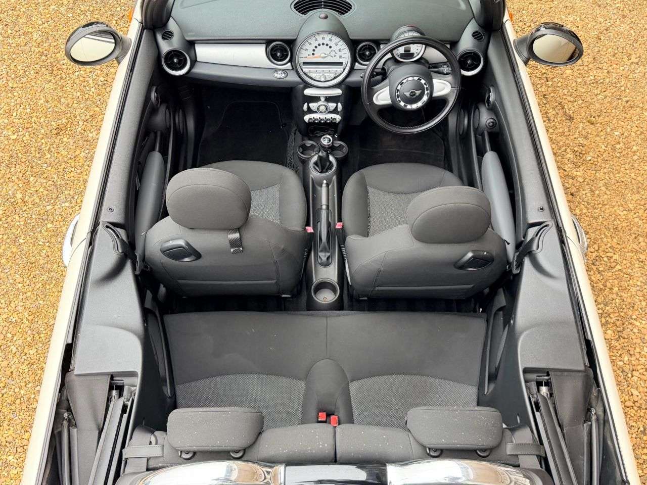 2009 MINI CONVERTIBLE 2009 MINI CONVERTIBLE