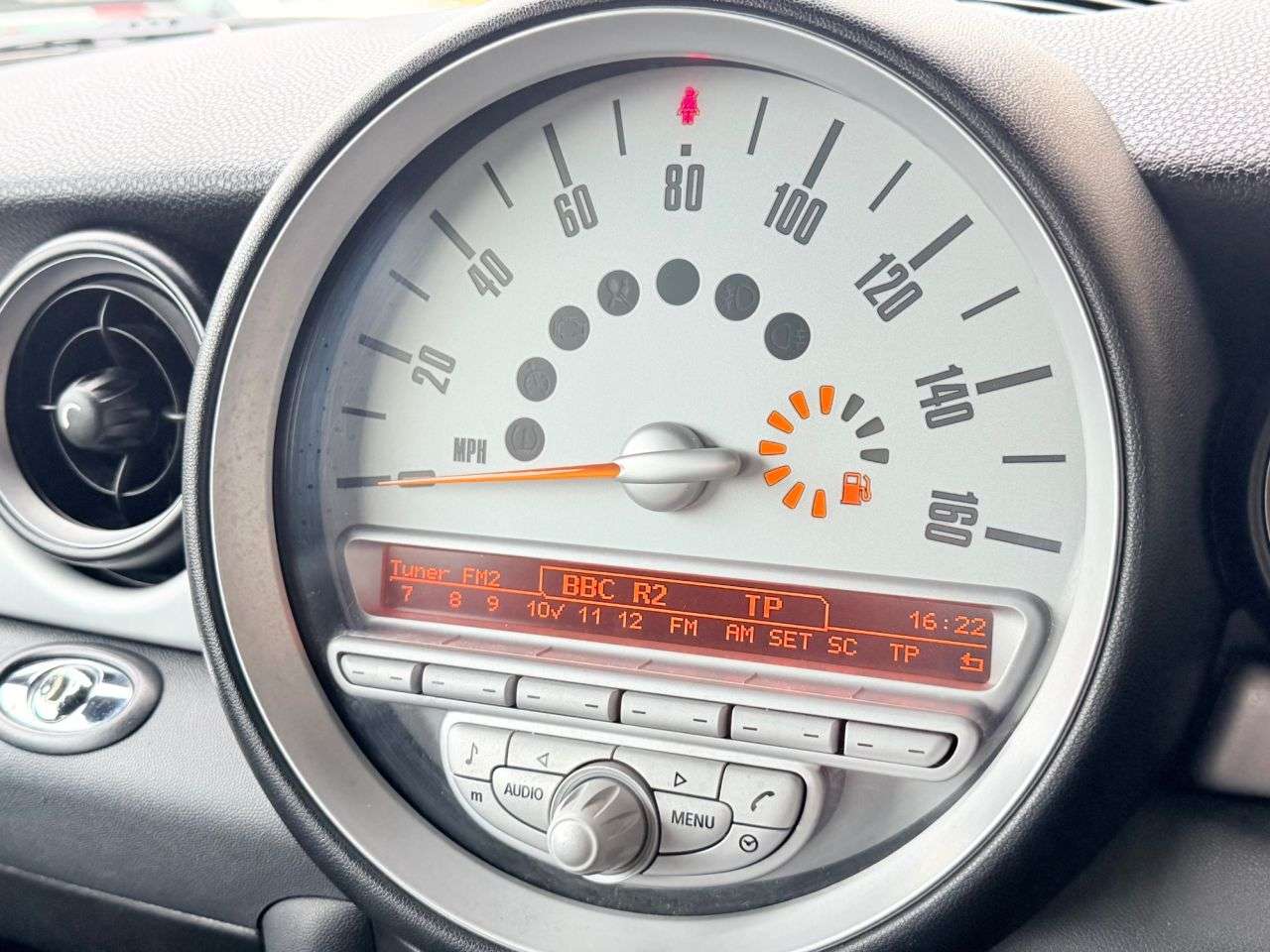 2009 MINI CONVERTIBLE 2009 MINI CONVERTIBLE