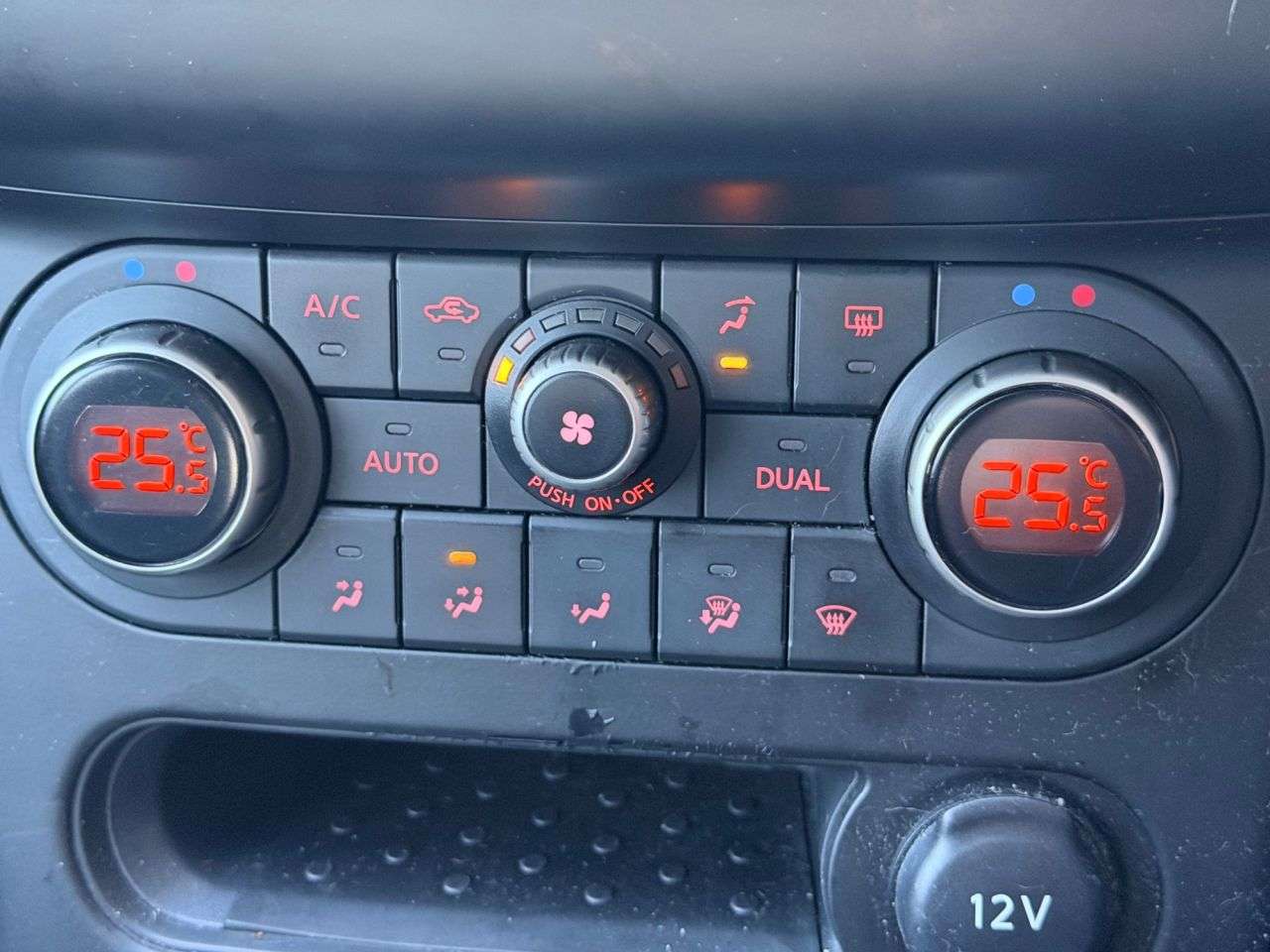 2013 NISSAN QASHQAI 2013 NISSAN QASHQAI