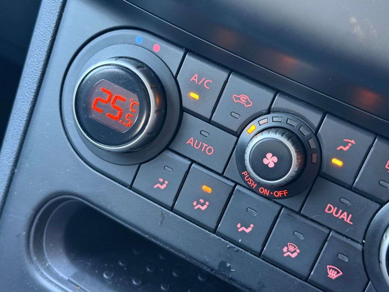 2013 NISSAN QASHQAI 2013 NISSAN QASHQAI