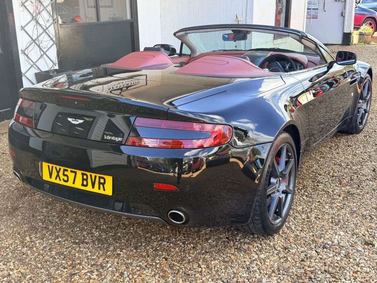 2007 ASTON MARTIN VANTAGE 2007 ASTON MARTIN VANTAGE