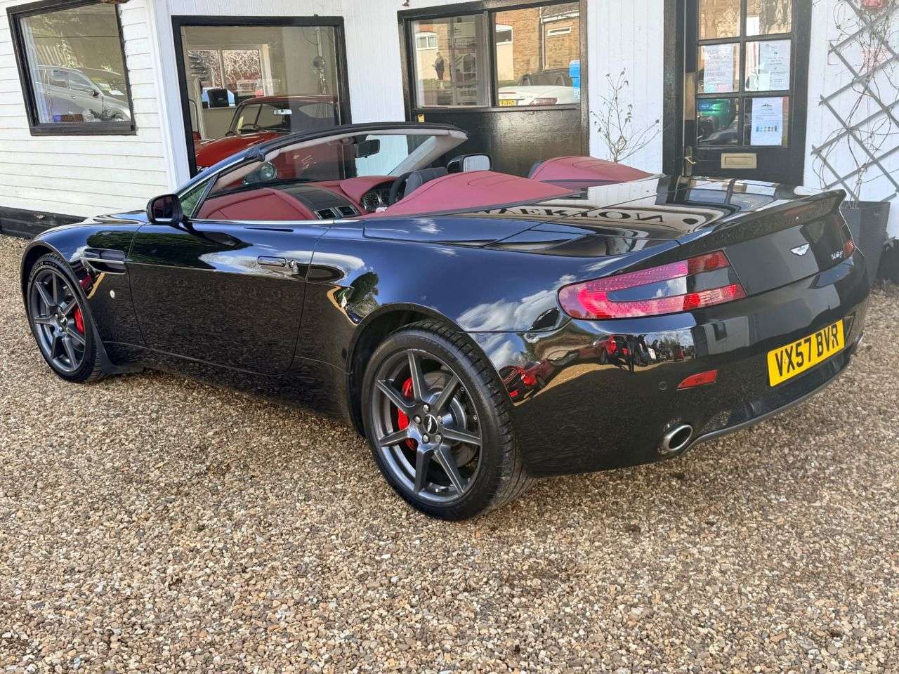 2007 ASTON MARTIN VANTAGE 2007 ASTON MARTIN VANTAGE