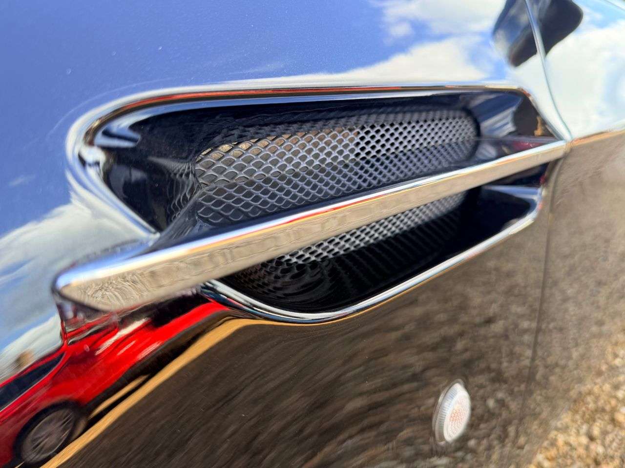 2007 ASTON MARTIN VANTAGE 2007 ASTON MARTIN VANTAGE