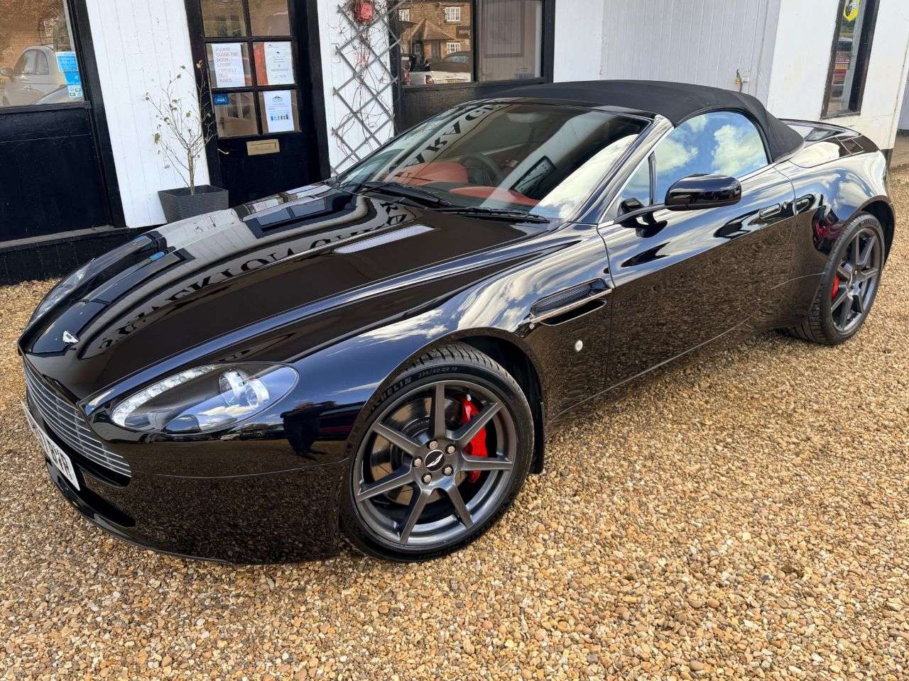 2007 ASTON MARTIN VANTAGE 2007 ASTON MARTIN VANTAGE