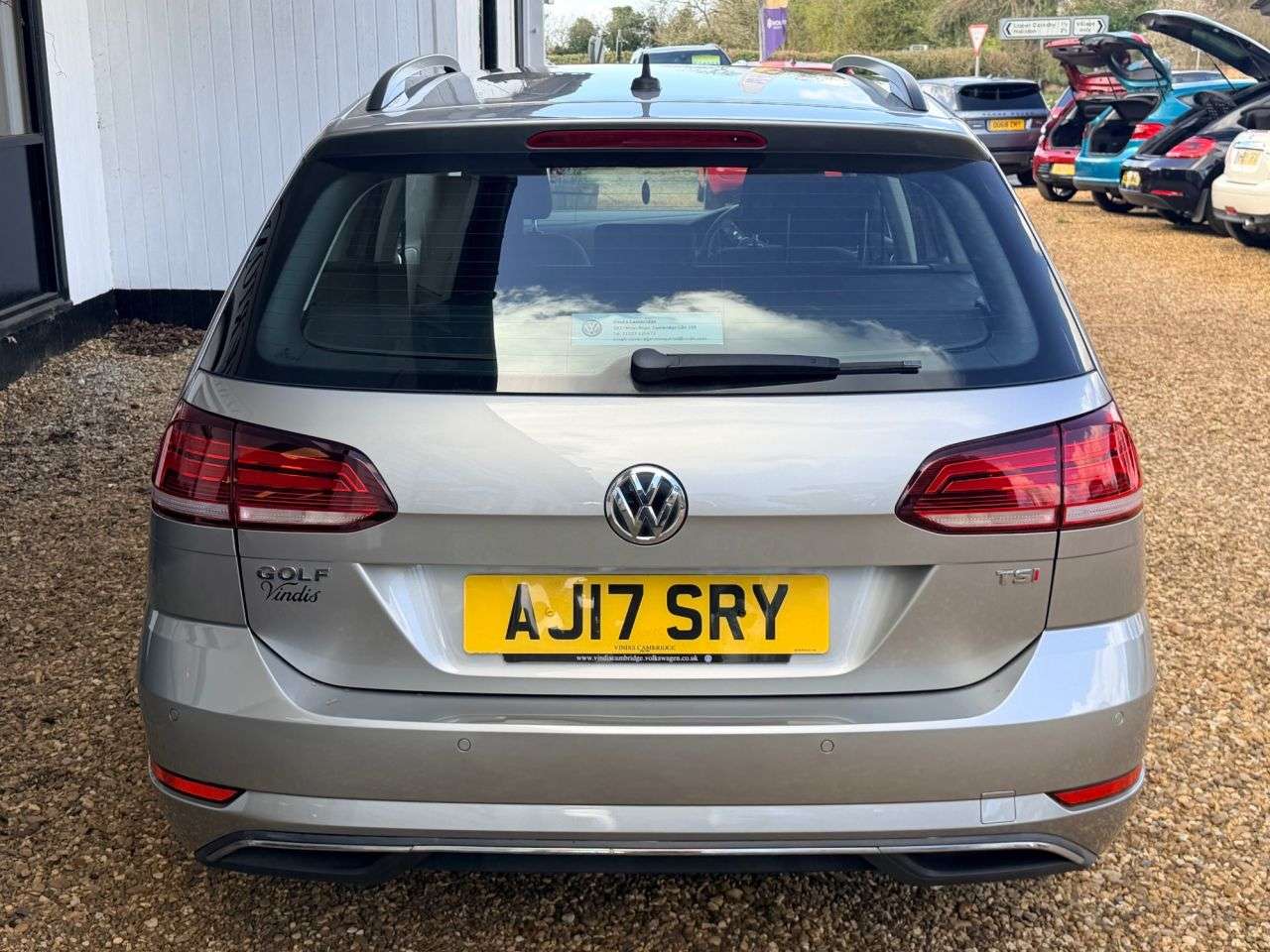 2017 VOLKSWAGEN GOLF 2017 VOLKSWAGEN GOLF