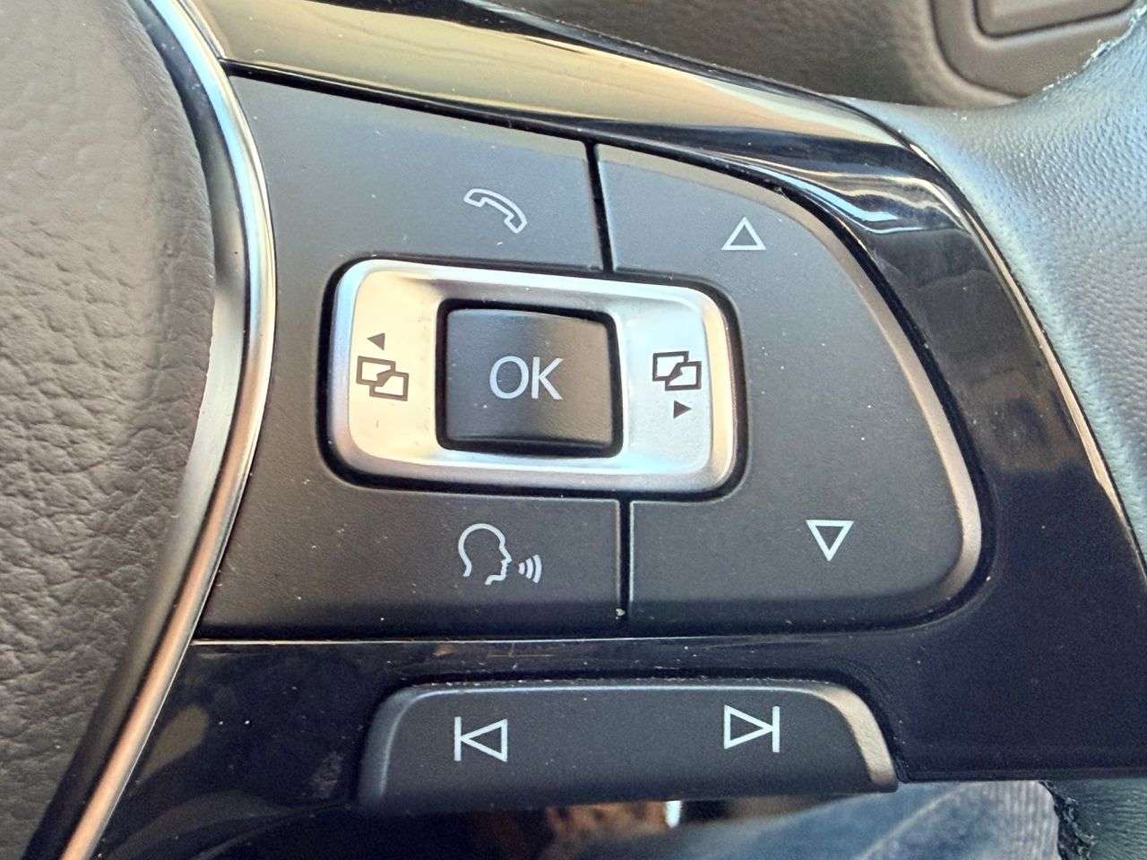 2017 VOLKSWAGEN GOLF 2017 VOLKSWAGEN GOLF