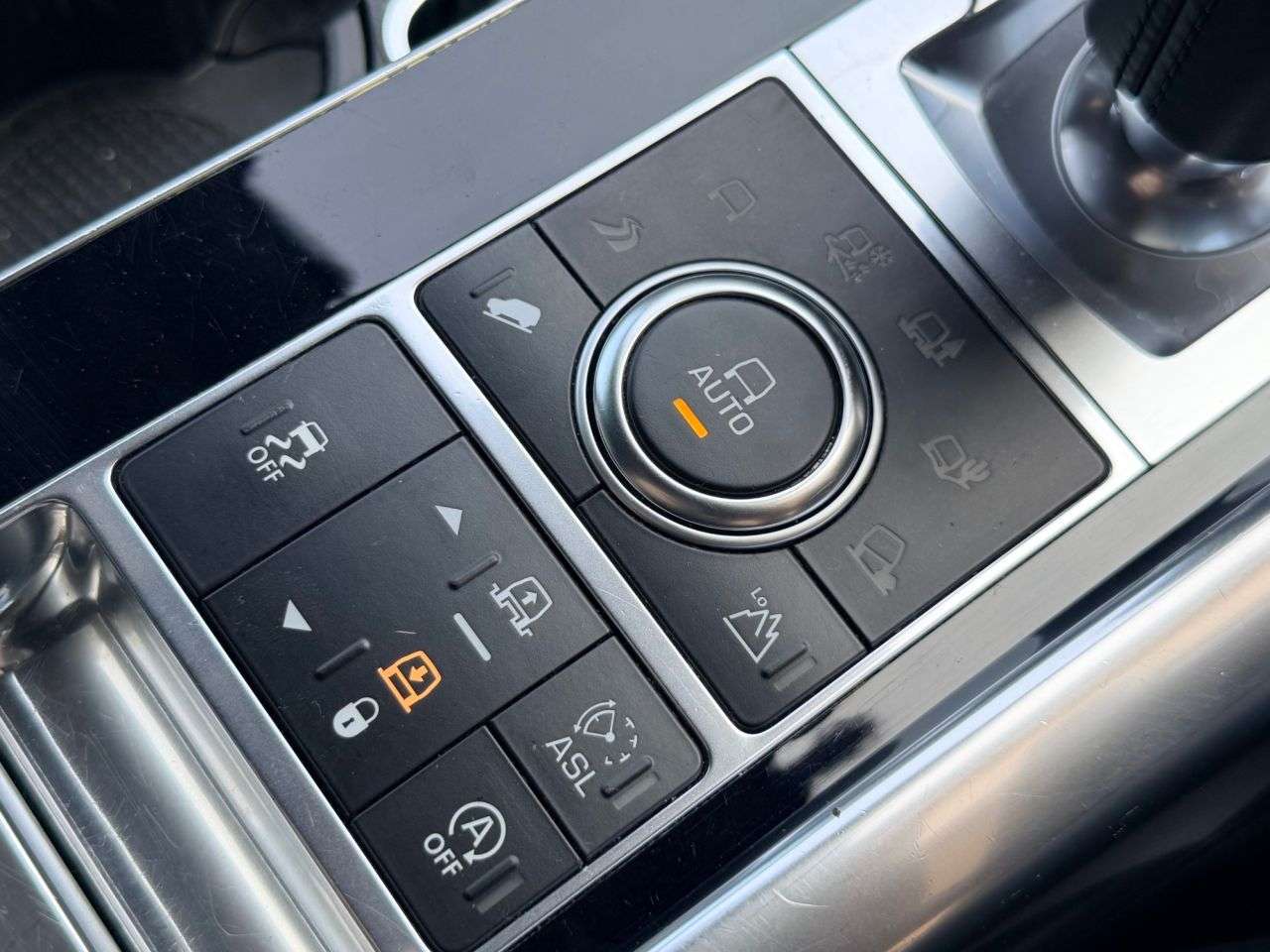 2015 LAND ROVER RANGE ROVER SPORT 2015 LAND ROVER RANGE ROVER SPORT