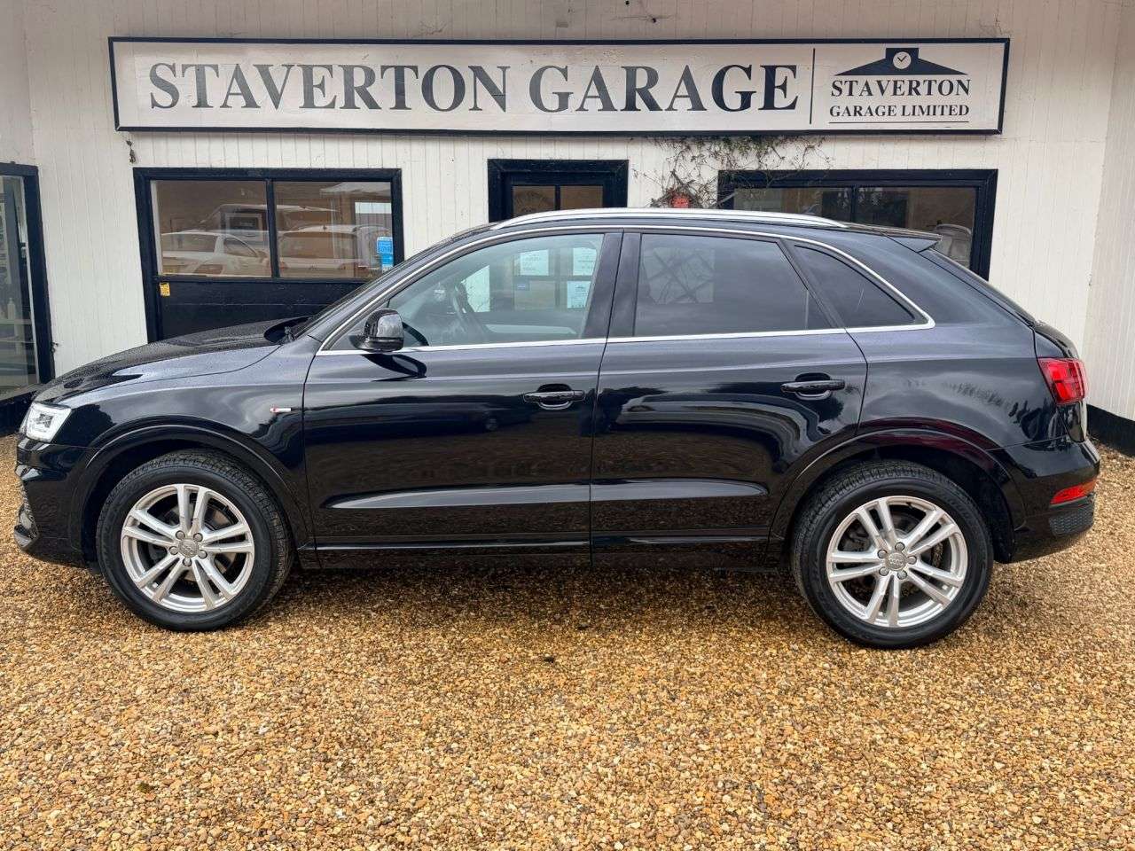 2017 AUDI Q3 2017 AUDI Q3