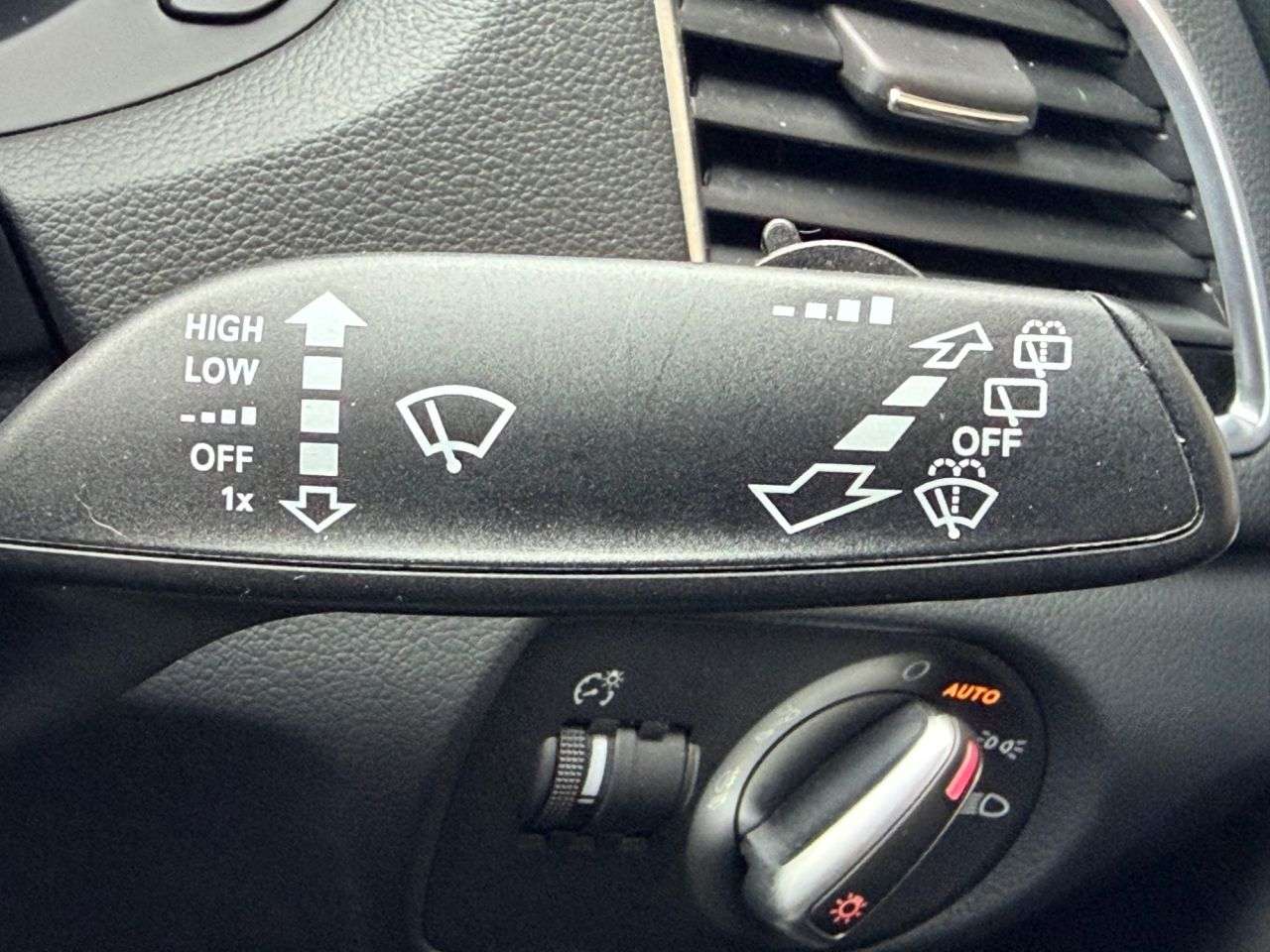 2017 AUDI Q3 2017 AUDI Q3