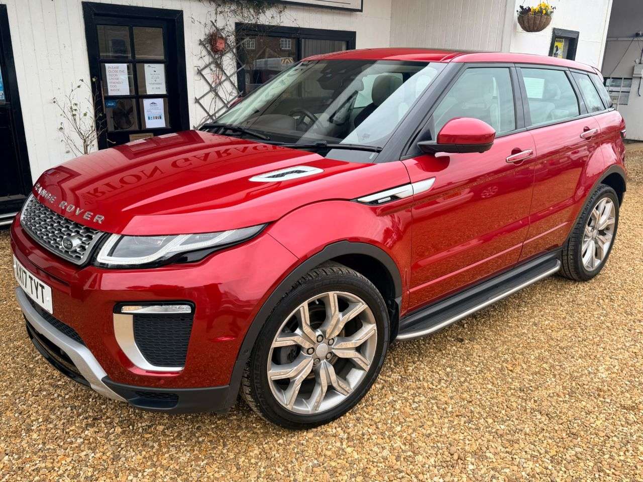 2017 LAND ROVER RANGE ROVER EVOQUE 2017 LAND ROVER RANGE ROVER EVOQUE