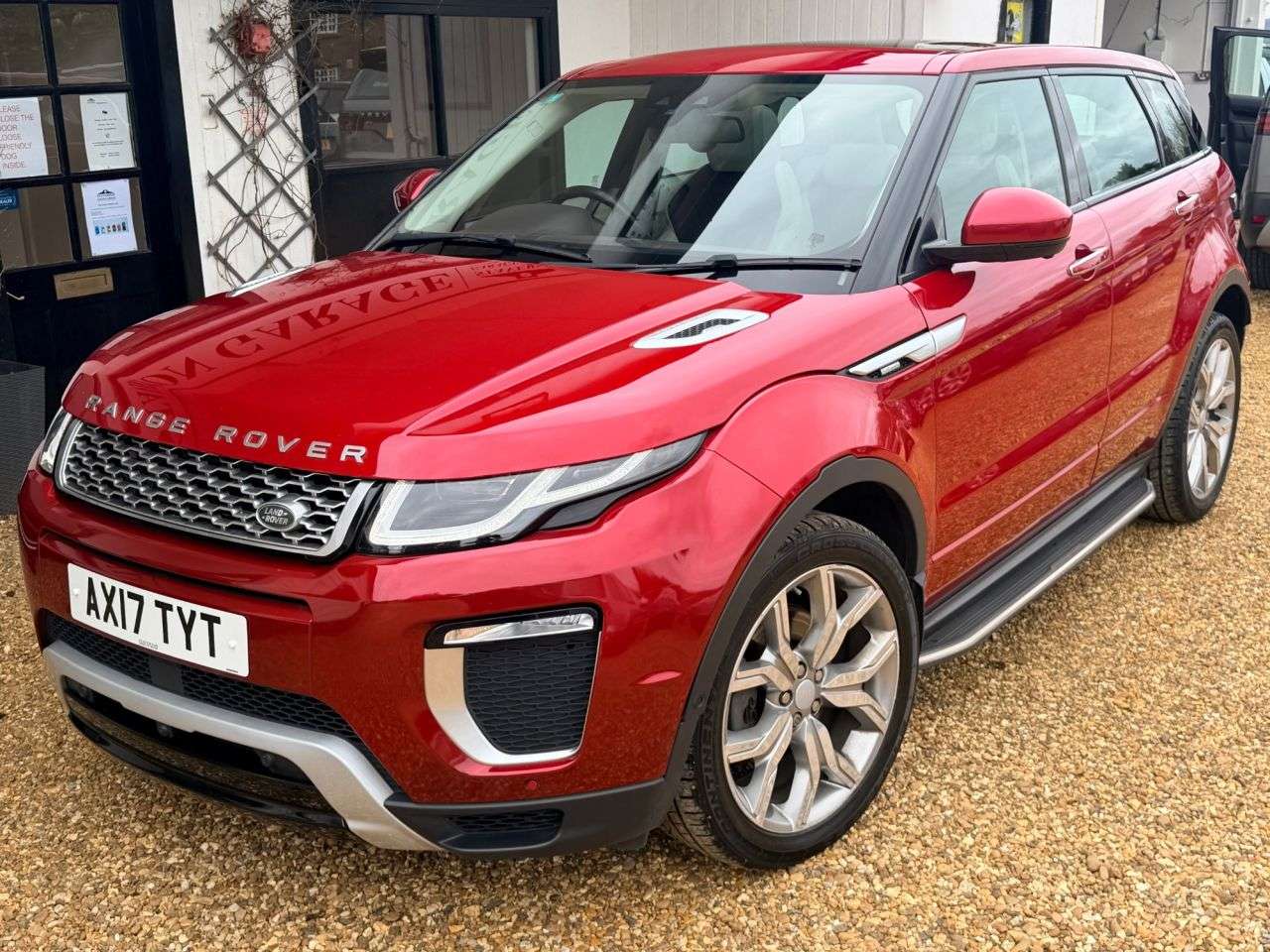 2017 LAND ROVER RANGE ROVER EVOQUE 2017 LAND ROVER RANGE ROVER EVOQUE