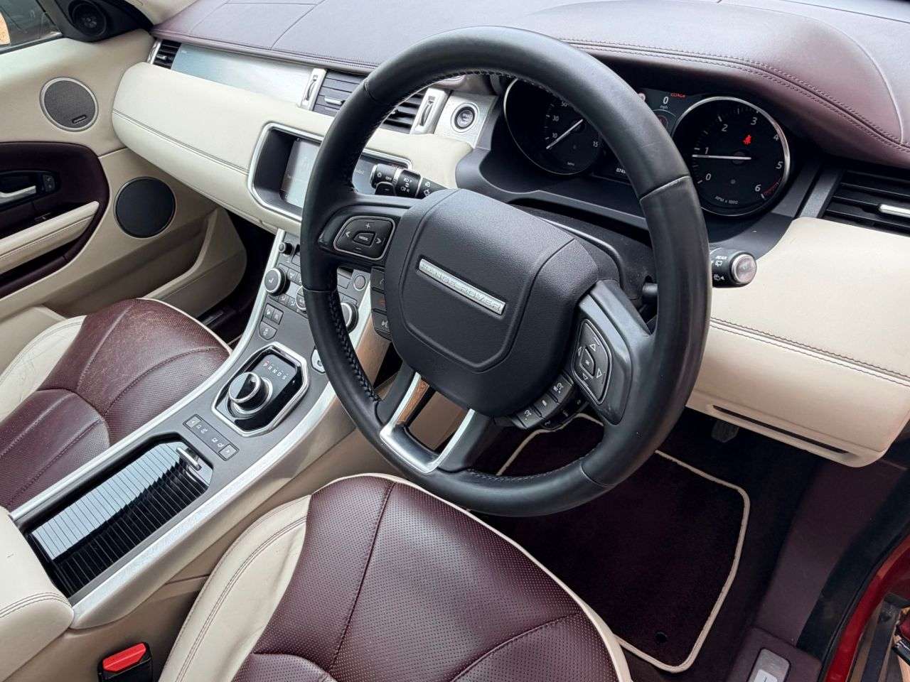 2017 LAND ROVER RANGE ROVER EVOQUE 2017 LAND ROVER RANGE ROVER EVOQUE