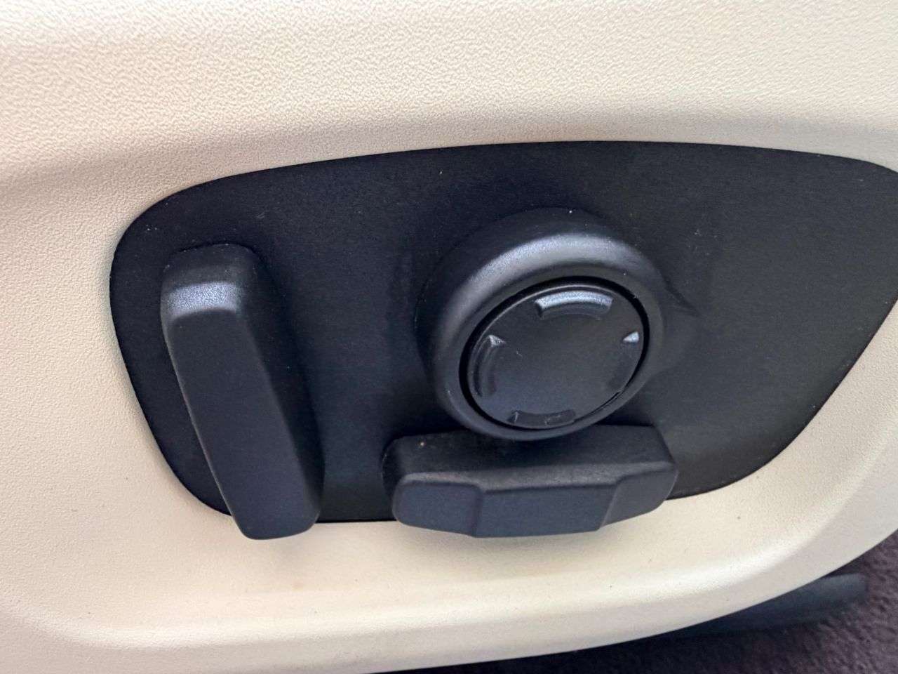 2017 LAND ROVER RANGE ROVER EVOQUE 2017 LAND ROVER RANGE ROVER EVOQUE