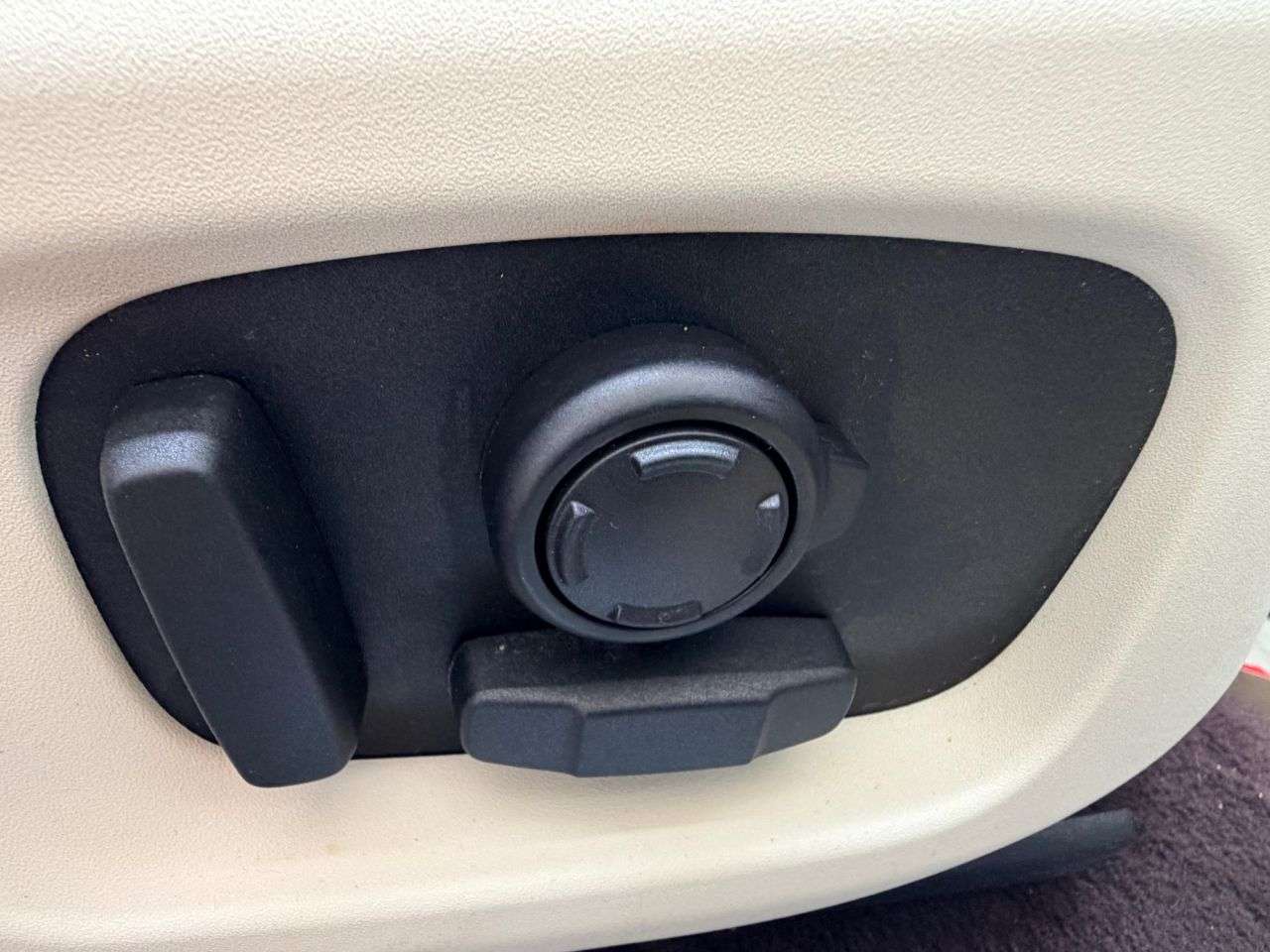 2017 LAND ROVER RANGE ROVER EVOQUE 2017 LAND ROVER RANGE ROVER EVOQUE