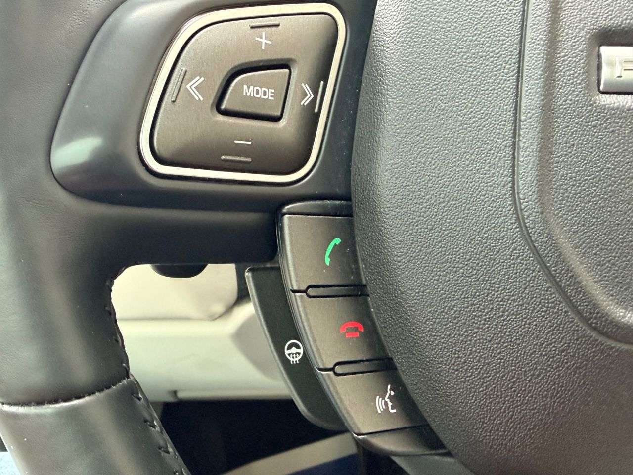 2017 LAND ROVER RANGE ROVER EVOQUE 2017 LAND ROVER RANGE ROVER EVOQUE