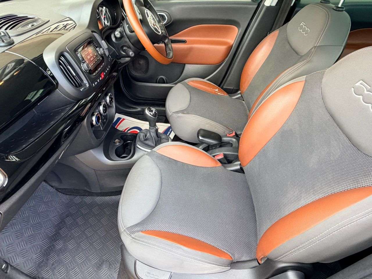 2013 FIAT 500L 2013 FIAT 500L