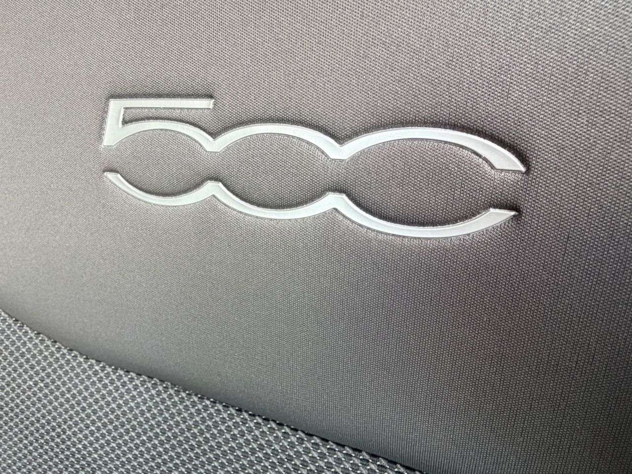 2013 FIAT 500L 2013 FIAT 500L